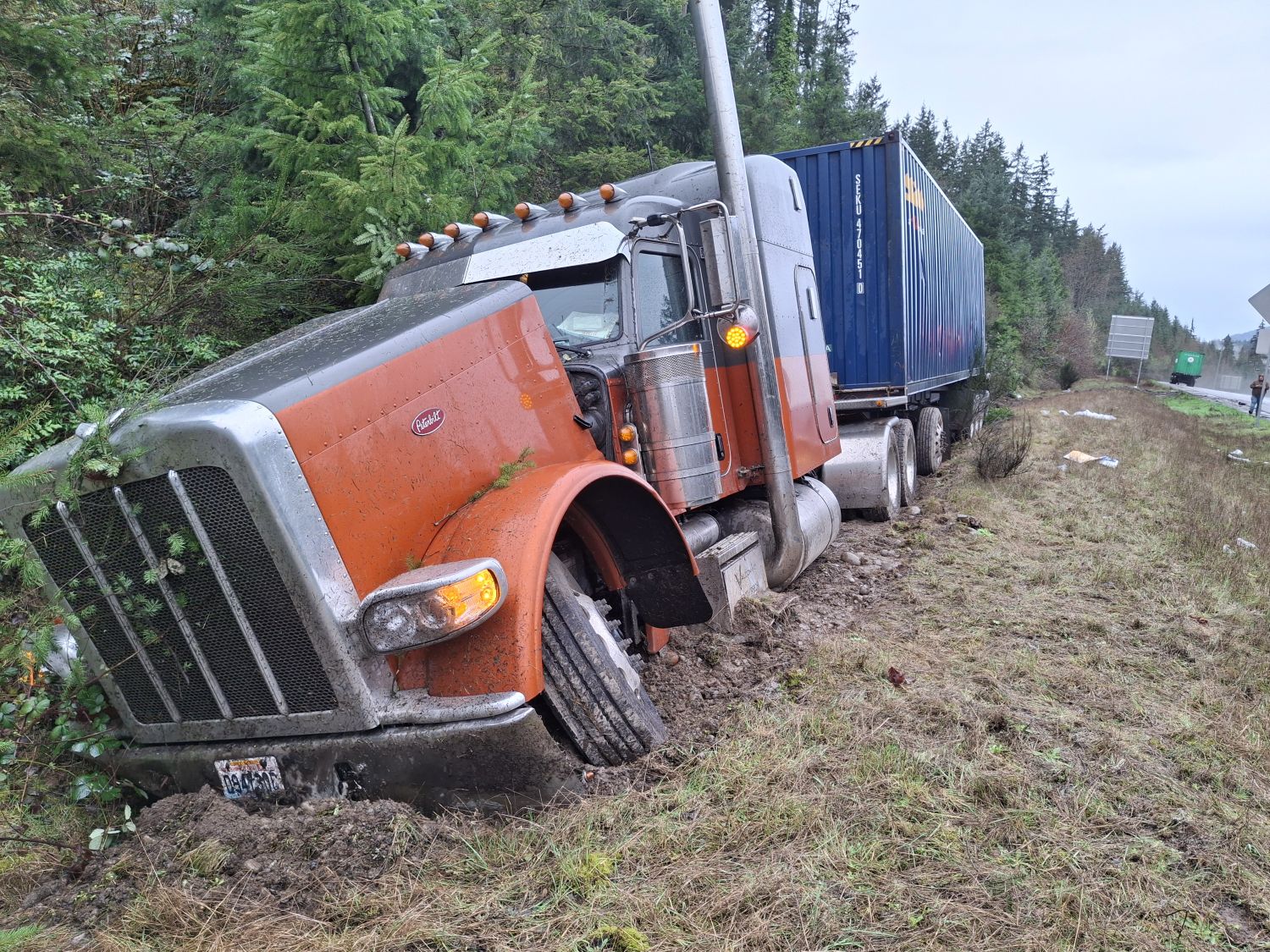 Heavy Truck Recovery in Maple Valley